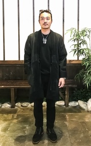 黑