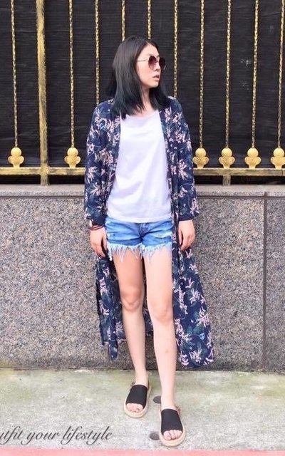 夏日花外飄逸風