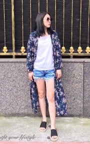 夏日花外飄逸風
