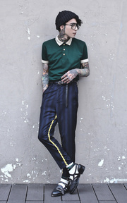 LOOK 4