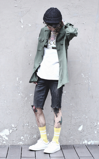 LOOK 9