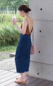 八月夏末穿搭