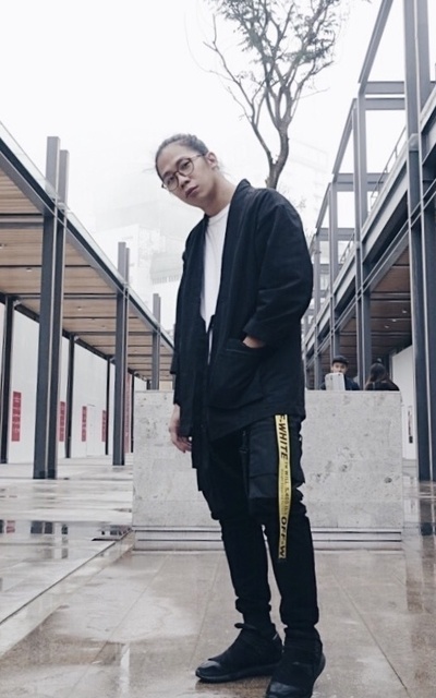 秋天的黑