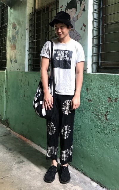 他們在畢業的前一天爆炸