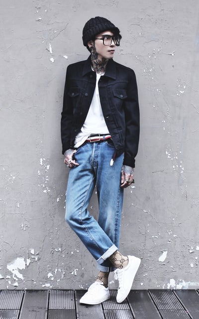 LOOK 18