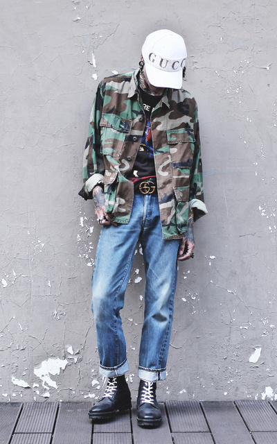 LOOK 27