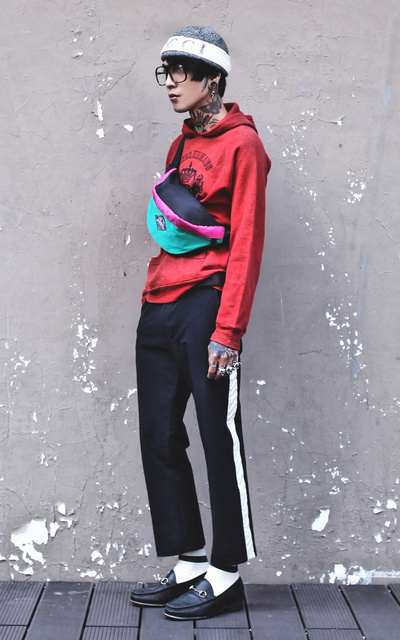 LOOK 28