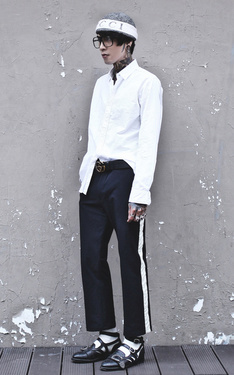 LOOK 34