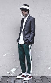 LOOK 42