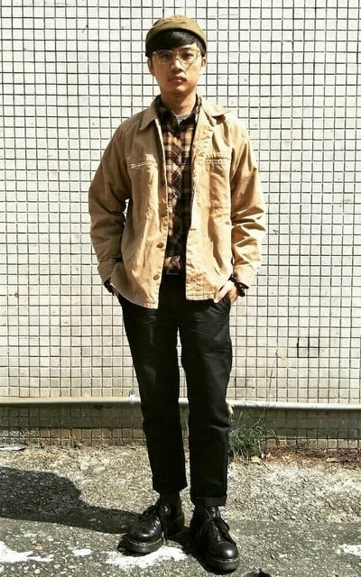 欸...