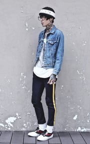 LOOK 47