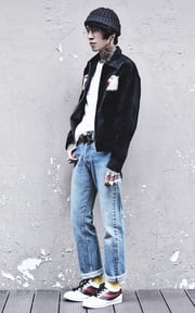 LOOK 52