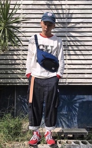 腰 包 + 單 寧 A 2 軍 帽 + 單 寧 寬 褲