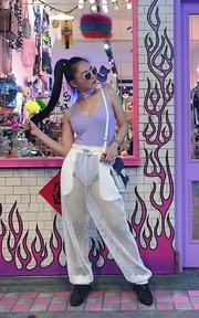 bodysuit X 洞洞褲 X 尖頭靴