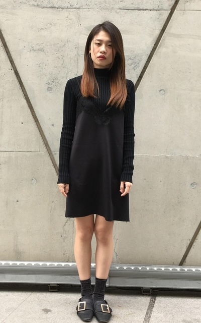 異材質全黑穿搭