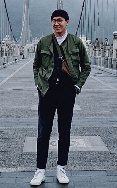開懷笑