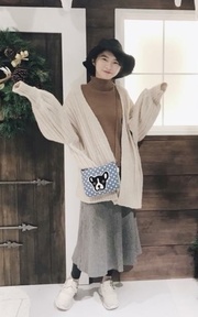 Outfit. 28