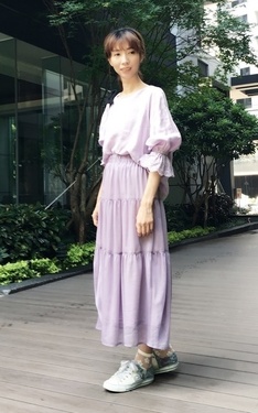 時尚穿搭：紫色-糖果袖上衣 x 蛋糕裙