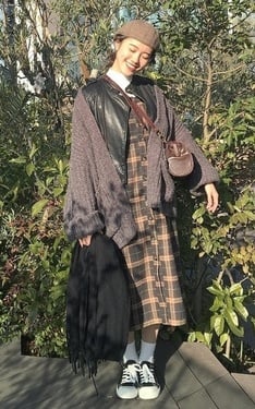 混搭復古小女孩?