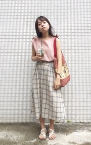 GRAY PINK
