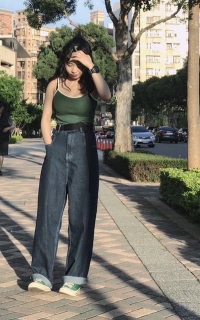 就差一隻太陽眼鏡了！