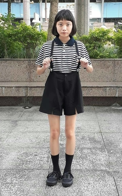 吊帶褲裝小朋友