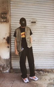 ISFN ISFN 18 S/S DROPPED SHOULDER TEE (NORMCORE STYLE)的時尚穿搭