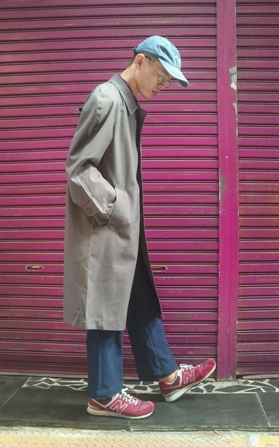 霧灰窗型格紋