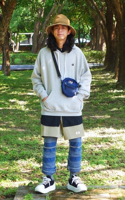 多條褲子