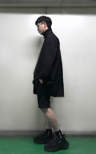 Black & Triple s