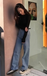 大寬褲牛仔