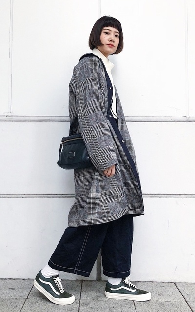 適合NIKOAND...、MARC JACOBS、EARTH MUSIC&ECOLOGY、VANS、CIAOPANIC的穿搭