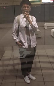 簡單灰白