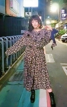 韓國代購大荷葉邊復古洋裝