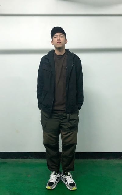 11/21