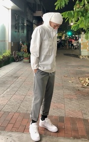 在外面有點冷的時候