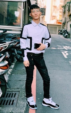 Jordan 11 ConCord正裝