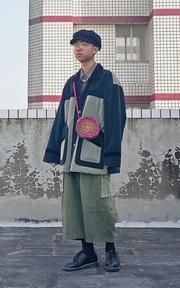 #29 萬綠叢中一點粉