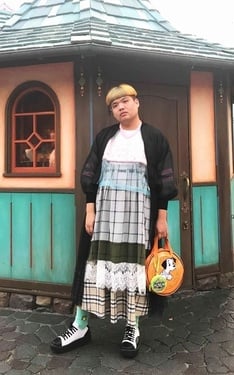 在東京迪士尼胖子這樣穿