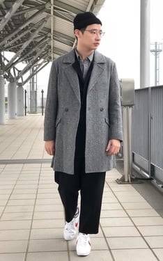 灰大衣