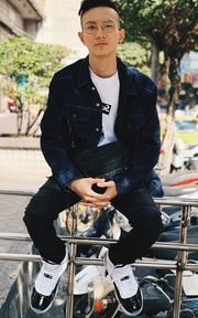 SUPREME T-SHIRT的穿搭