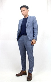 瘦身前48西裝的樣子
