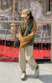 樹叢保護色?