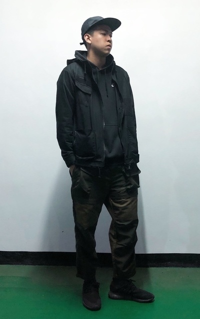 2/23