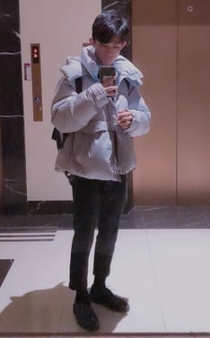 早上出門好冷每天都穿這件外套