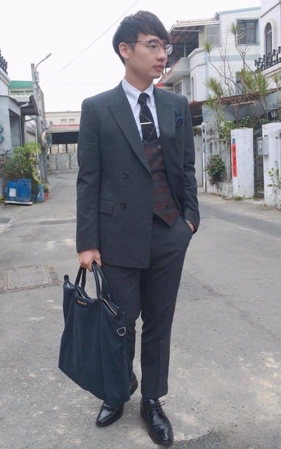 紳裝