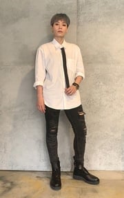 帥....T