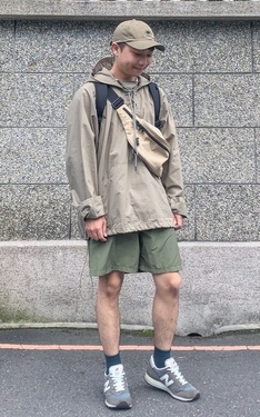 淺大地色系
