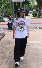 逼!!! ???