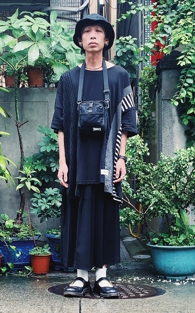 One Day : Rainy Day in Skirt